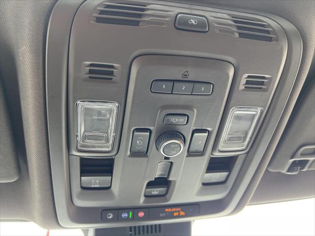 2024 GMC Yukon 4WD Denali