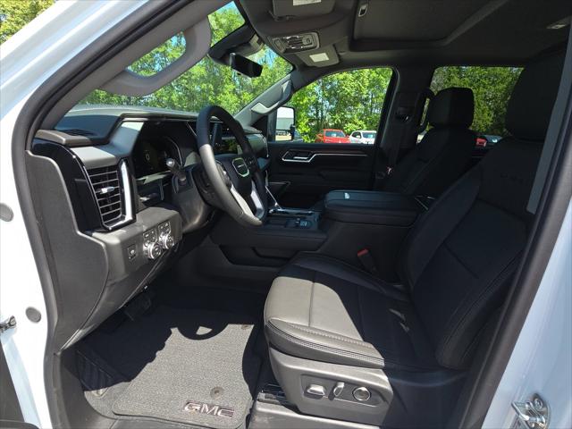 2026 GMC Sierra 2500HD Crew Cab, Standard Bed, Denali, 4WD