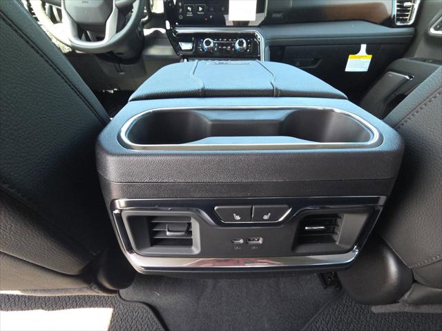 2026 GMC Sierra 2500HD Crew Cab, Standard Bed, Denali, 4WD