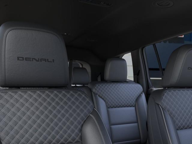 2026 GMC Acadia Denali AWD