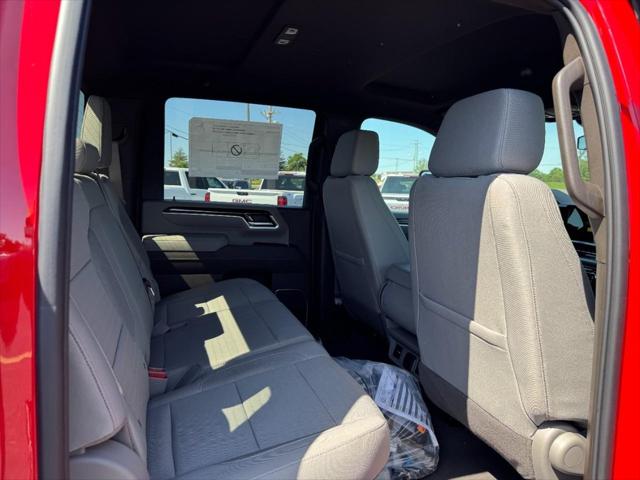 2026 GMC Sierra 2500HD Crew Cab, Standard Bed, SLE, 4WD