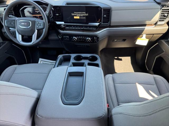2026 GMC Sierra 2500HD Crew Cab, Standard Bed, SLE, 4WD