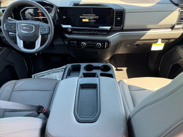 2026 GMC Sierra 2500HD Crew Cab, Standard Bed, SLT, 4WD