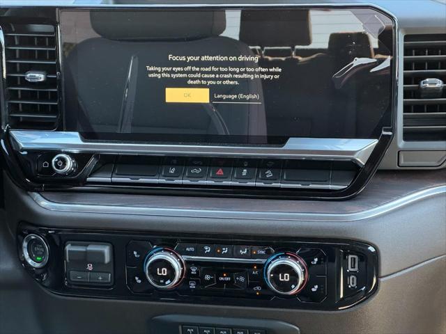2026 GMC Sierra 2500HD Crew Cab, Standard Bed, SLT, 4WD