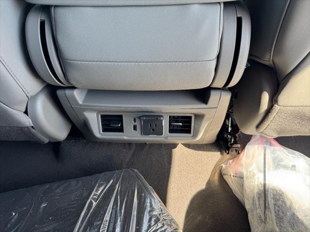 2026 GMC Sierra 2500HD Crew Cab, Standard Bed, SLT, 4WD