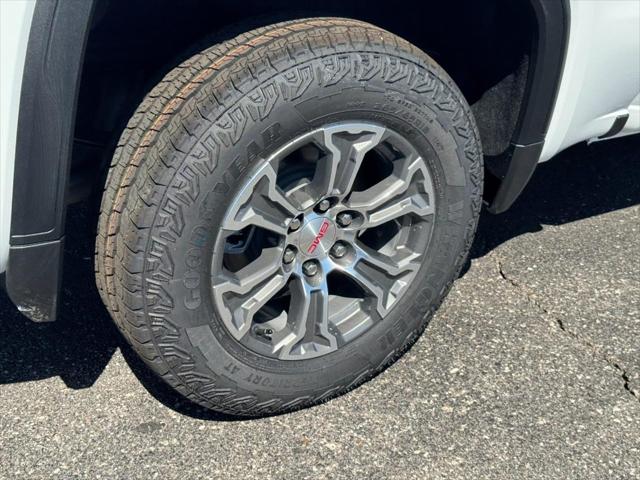 2026 GMC Sierra 1500 Crew Cab, Short Bed, SLT, 4WD