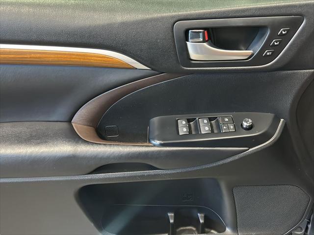 2018 Toyota Highlander Limited Platinum
