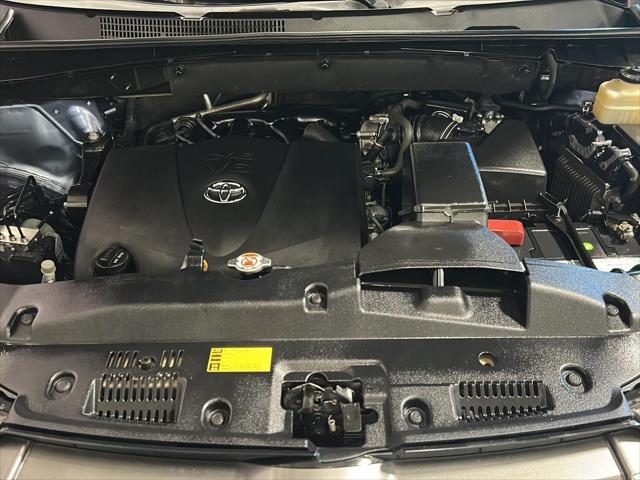 2018 Toyota Highlander Limited Platinum