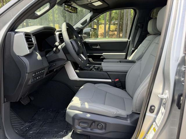 2026 Toyota Tundra Limited CrewMax 5.5' Bed