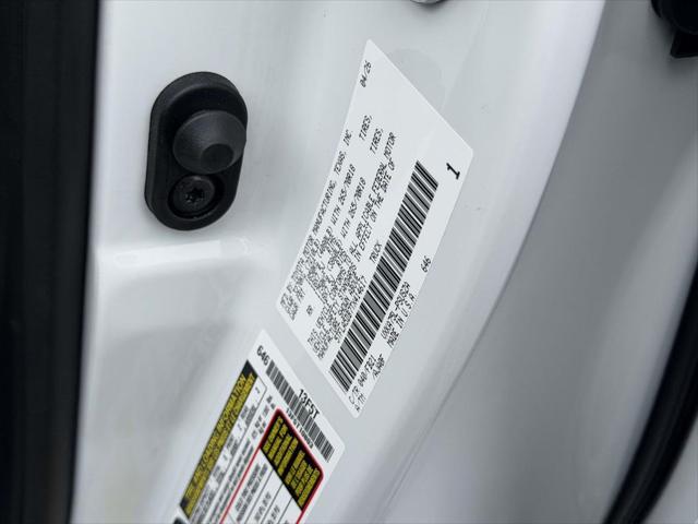 2026 Toyota Tundra SR5 CrewMax 5.5' Bed