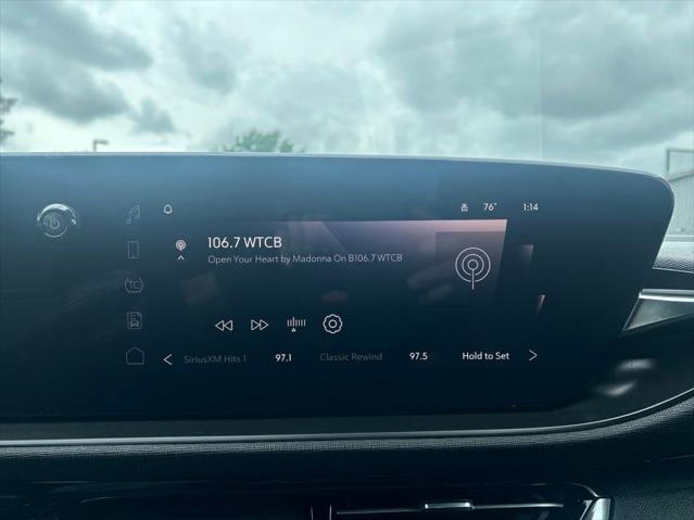 2024 Buick NV Avenir FWD