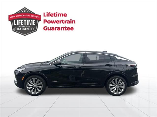 2024 Buick NV Avenir FWD