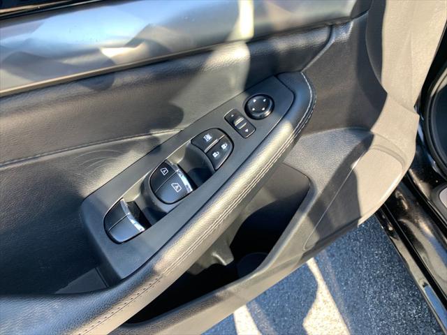 2021 Nissan Maxima SV Xtronic CVT