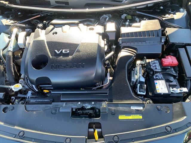 2021 Nissan Maxima SV Xtronic CVT