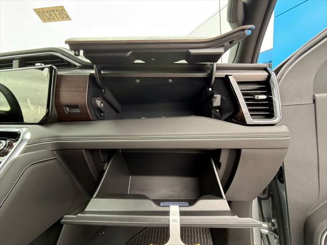 2026 GMC Sierra 2500HD Crew Cab, Standard Bed, Denali Ultimate, 4WD