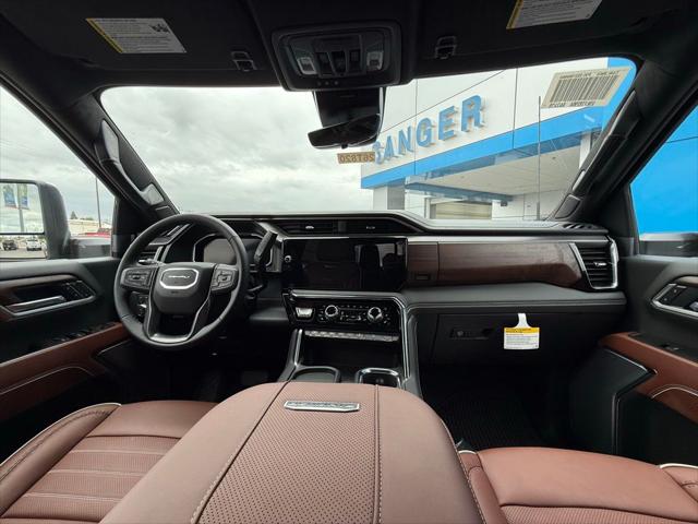 2026 GMC Sierra 2500HD Crew Cab, Standard Bed, Denali Ultimate, 4WD