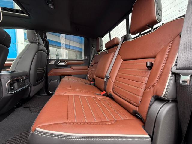2026 GMC Sierra 2500HD Crew Cab, Standard Bed, Denali Ultimate, 4WD