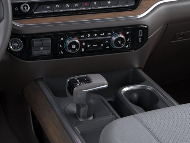 2026 GMC Sierra 1500 Crew Cab, Short Bed, SLT, RWD