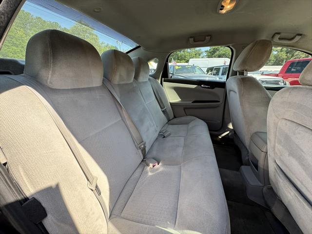 2011 Chevrolet Impala LS