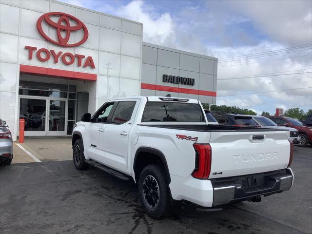 2026 Toyota Tundra SR5 CrewMax 5.5' Bed