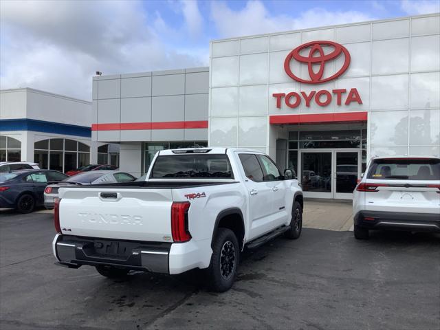 2026 Toyota Tundra SR5 CrewMax 5.5' Bed