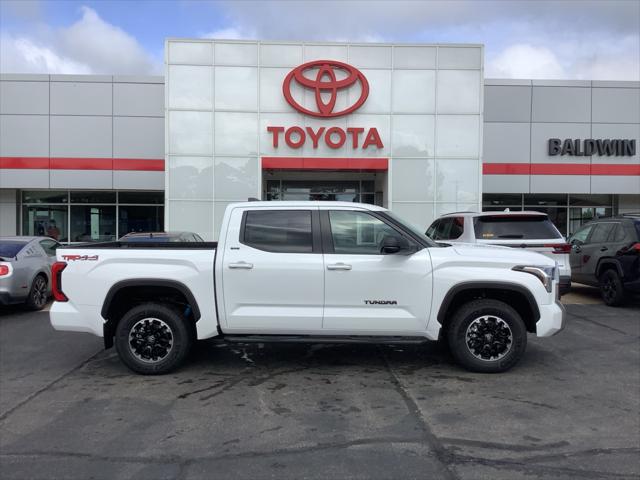 2026 Toyota Tundra SR5 CrewMax 5.5' Bed