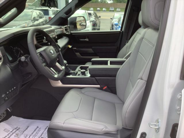2026 Toyota Tundra SR5 CrewMax 5.5' Bed