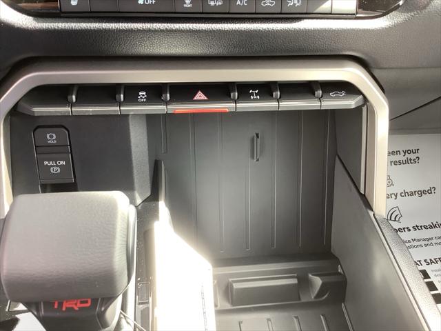 2026 Toyota Tundra SR5 CrewMax 5.5' Bed