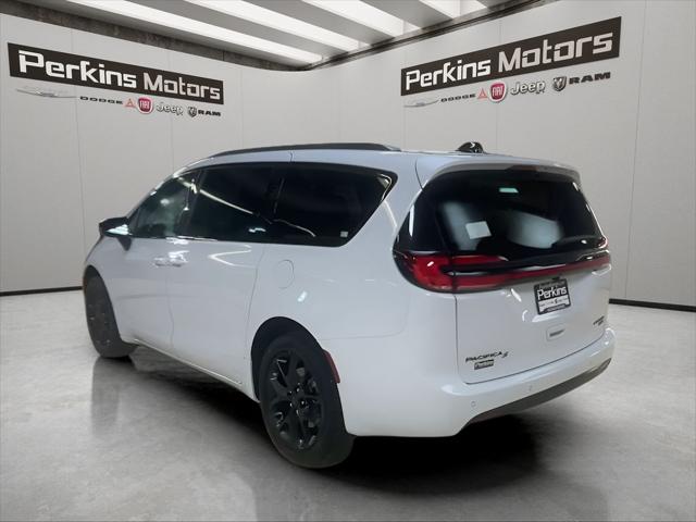 2027 Chrysler Pacifica PACIFICA LIMITED AWD