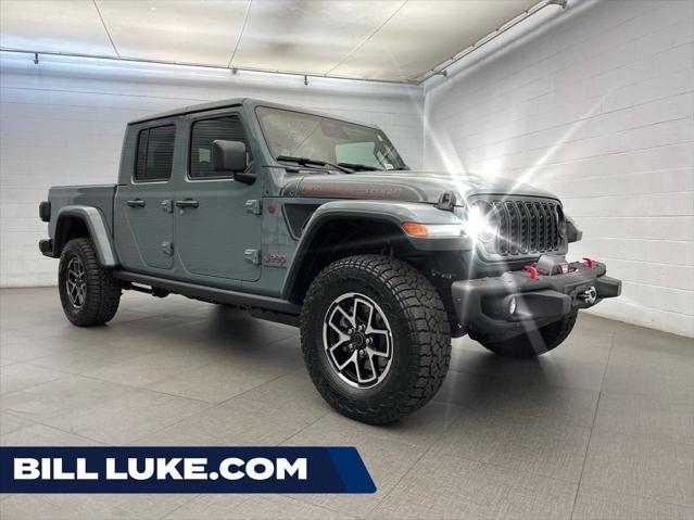 2026 Jeep Gladiator GLADIATOR SHADOW OPS 4X4 2026 Jeep Gladiator GLADIATOR SHADOW OPS 4X4
