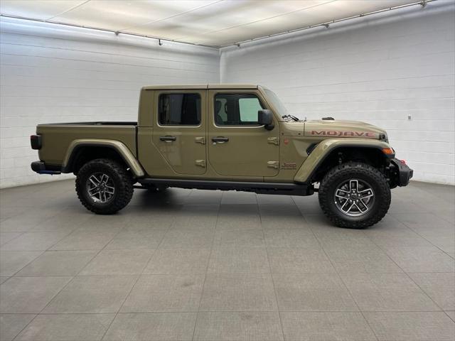 2026 Jeep Gladiator GLADIATOR MOJAVE X 4X4 2026 Jeep Gladiator GLADIATOR MOJAVE X 4X4