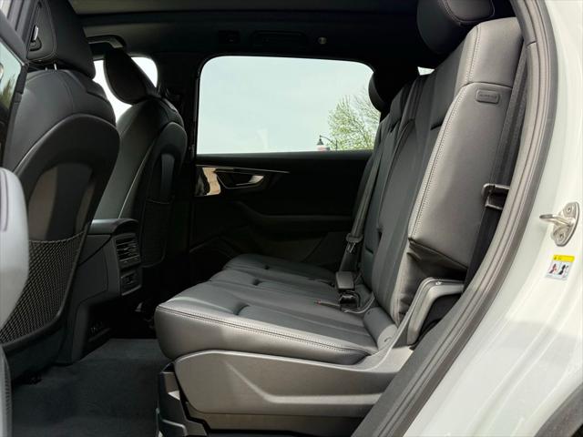 2026 Audi Q7 Premium 45 TFSI quattro tiptronic
