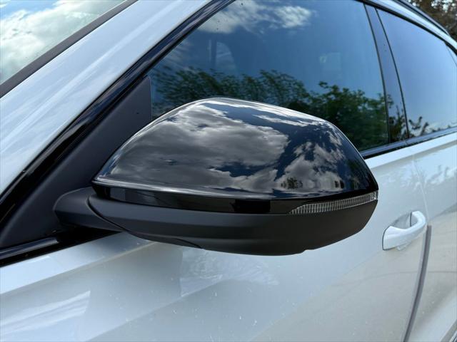2026 Audi SQ8 Premium Plus TFSI quattro Tiptronic