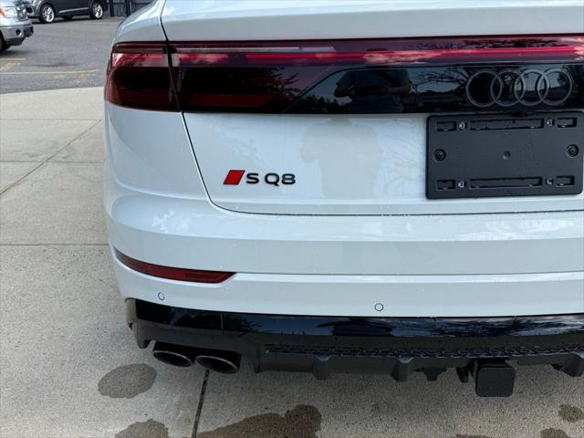 2026 Audi SQ8 Premium Plus TFSI quattro Tiptronic
