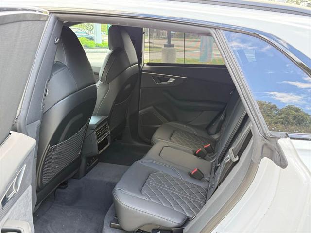2026 Audi SQ8 Premium Plus TFSI quattro Tiptronic