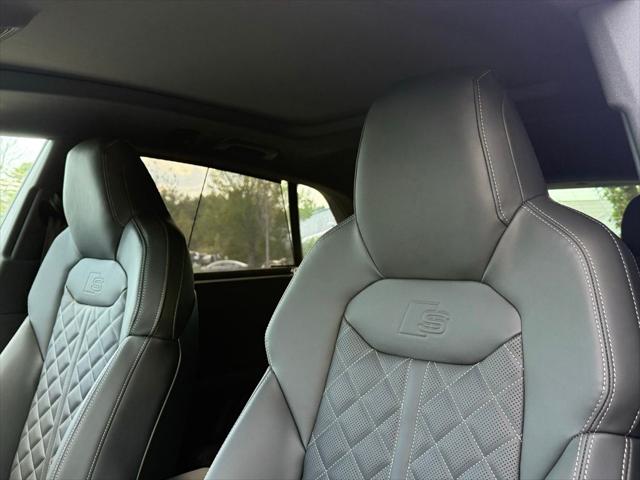 2026 Audi SQ8 Premium Plus TFSI quattro Tiptronic