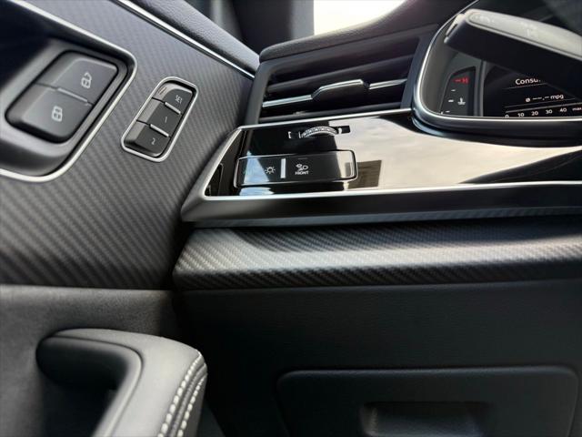 2026 Audi SQ8 Premium Plus TFSI quattro Tiptronic