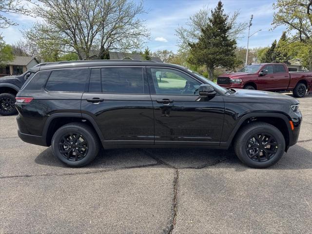 2026 Jeep Grand Cherokee L Altitude 4x4