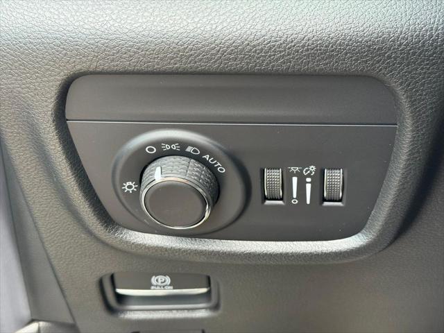 2026 Jeep Grand Cherokee L Altitude 4x4