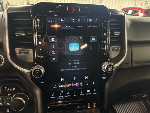 2023 Ram 1500 Big Horn Crew Cab 4x4 5'7" Box