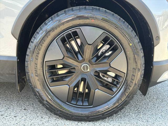 2026 Volvo EX30 Cross Country Ultra, Twin Motor Performance, Fully electric