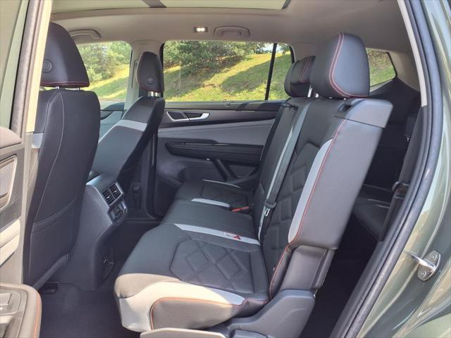 2026 Volkswagen Atlas Peak Edition
