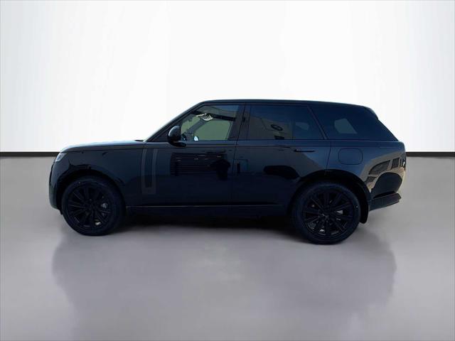 2026 Land Rover Range Rover P550e SE