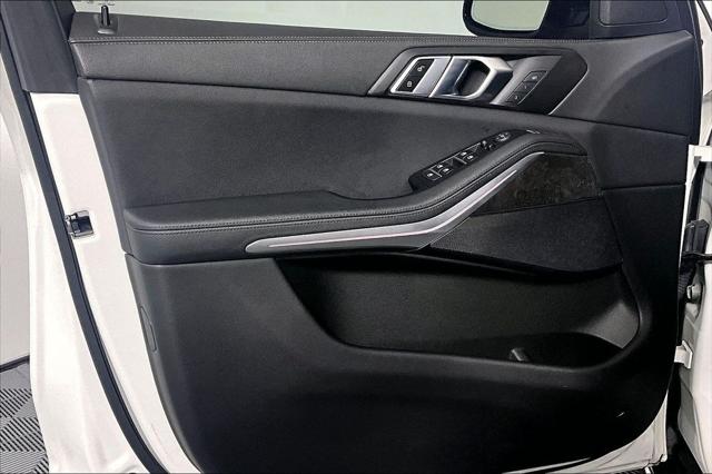 2022 BMW X5 40i - Photo 23