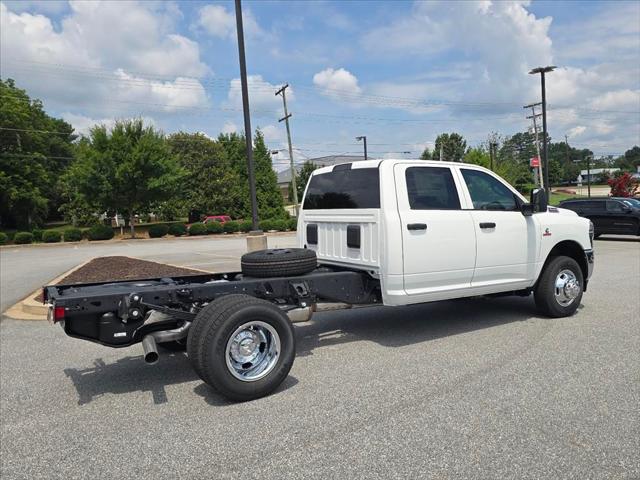 2026 RAM 3500 Chassis RAM 3500 TRADESMAN CREW CAB CHASSIS 4X4 60 CA