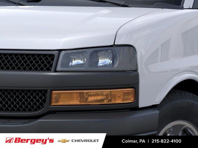 2026 Chevrolet Express Cargo Van 2500 Regular Wheelbase, WT, RWD