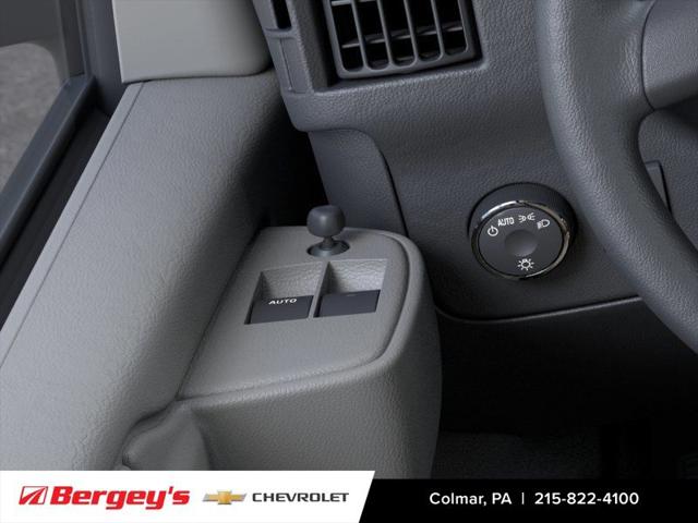 2026 Chevrolet Express Cargo Van 2500 Regular Wheelbase, WT, RWD