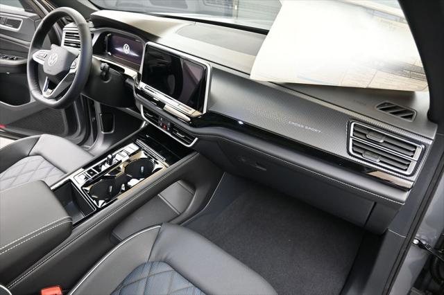 2026 Volkswagen Atlas Cross Sport SEL Premium R-Line