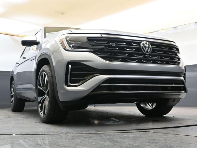 2026 Volkswagen Atlas Cross Sport SEL Premium R-Line