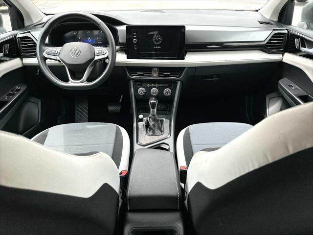 2025 Volkswagen Taos 1.5T S